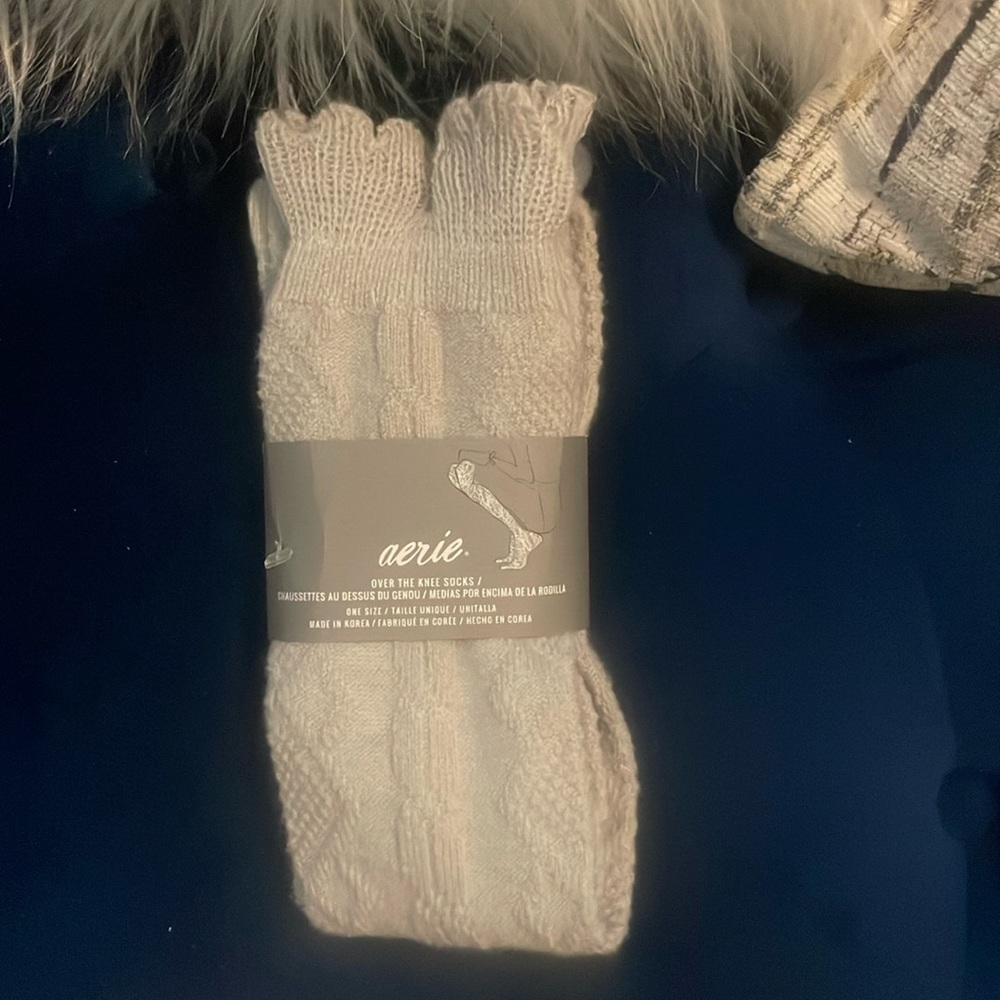 NWT Aerie Over the Knee Socks - Gray Pointelle OS